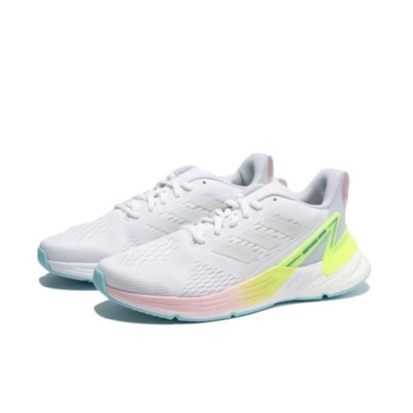 adidas Shoes - 🆕 Adidas sneakers 👟 SOLD ✅